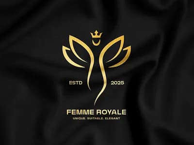 FEMME ROYALE