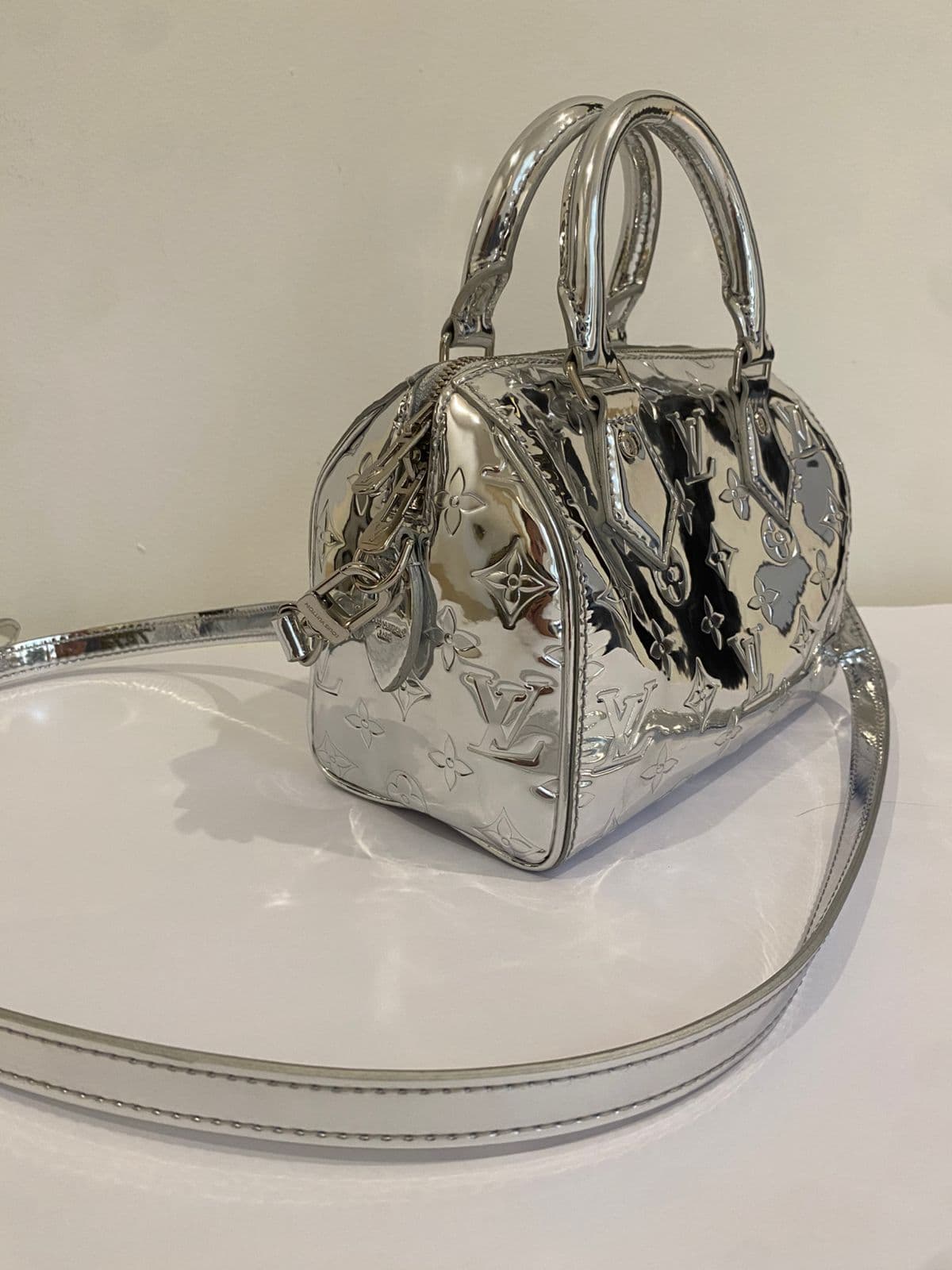 Louis Vuitton Speedy Bandoulière thumbnail 2