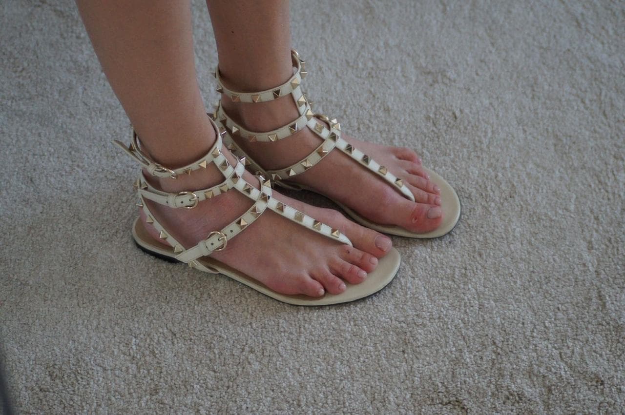 Studded Scandal thumbnail 2