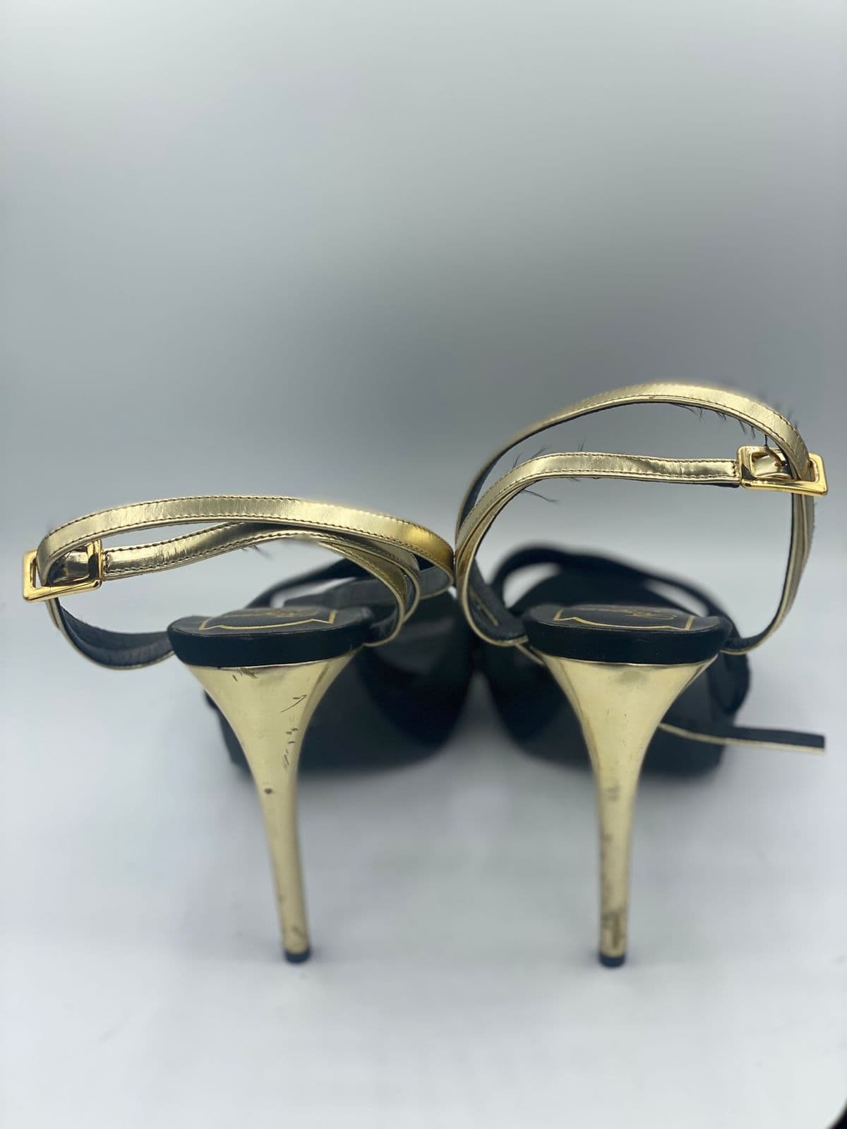 Black Satin Roger Vivier sandals with straps thumbnail 4