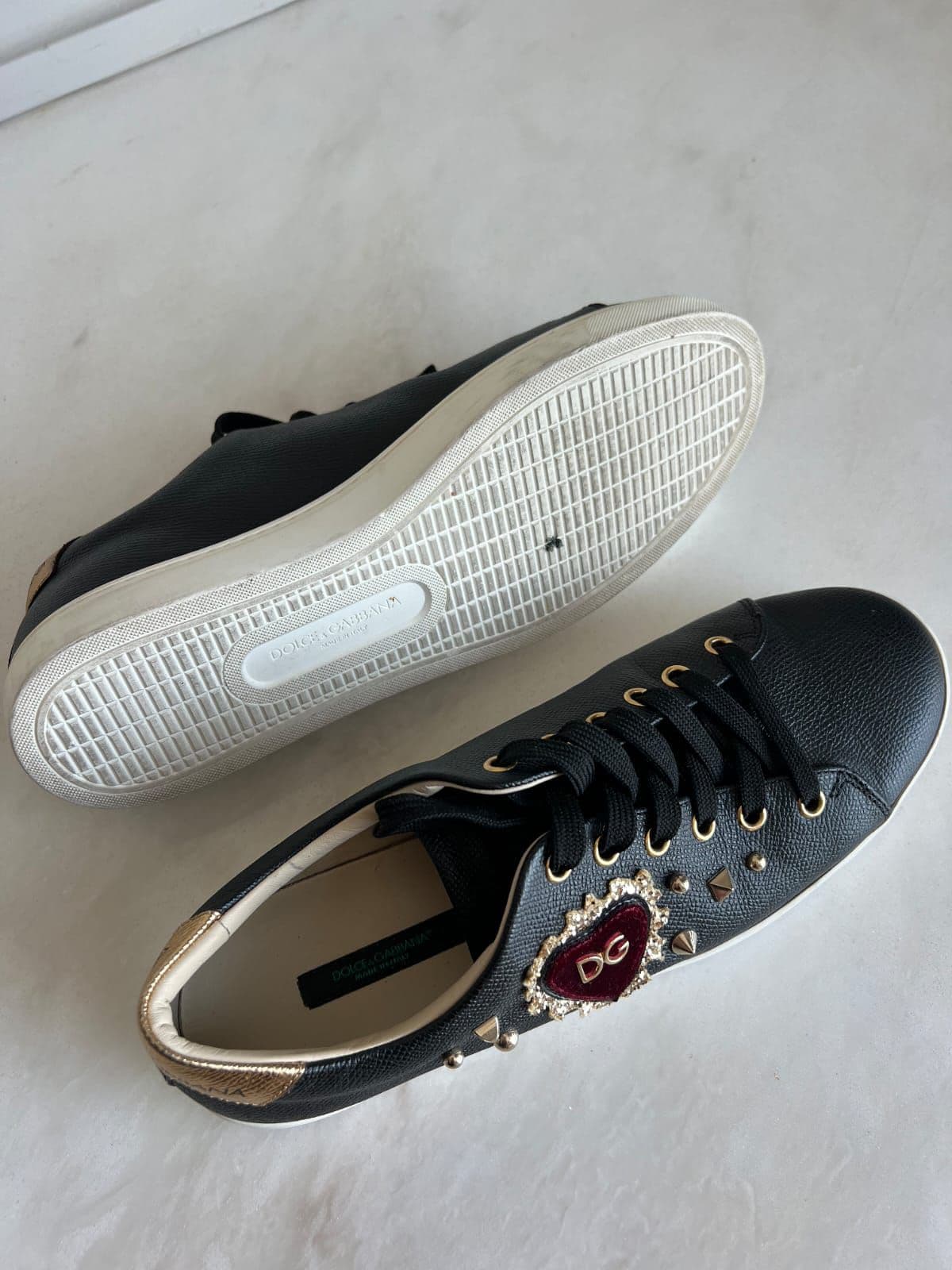 Dolce & Gabbana black leather sneakers thumbnail 2