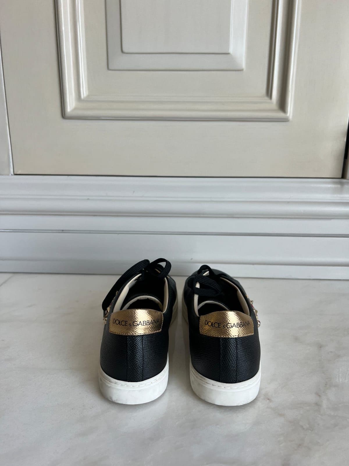 Dolce & Gabbana black leather sneakers thumbnail 3