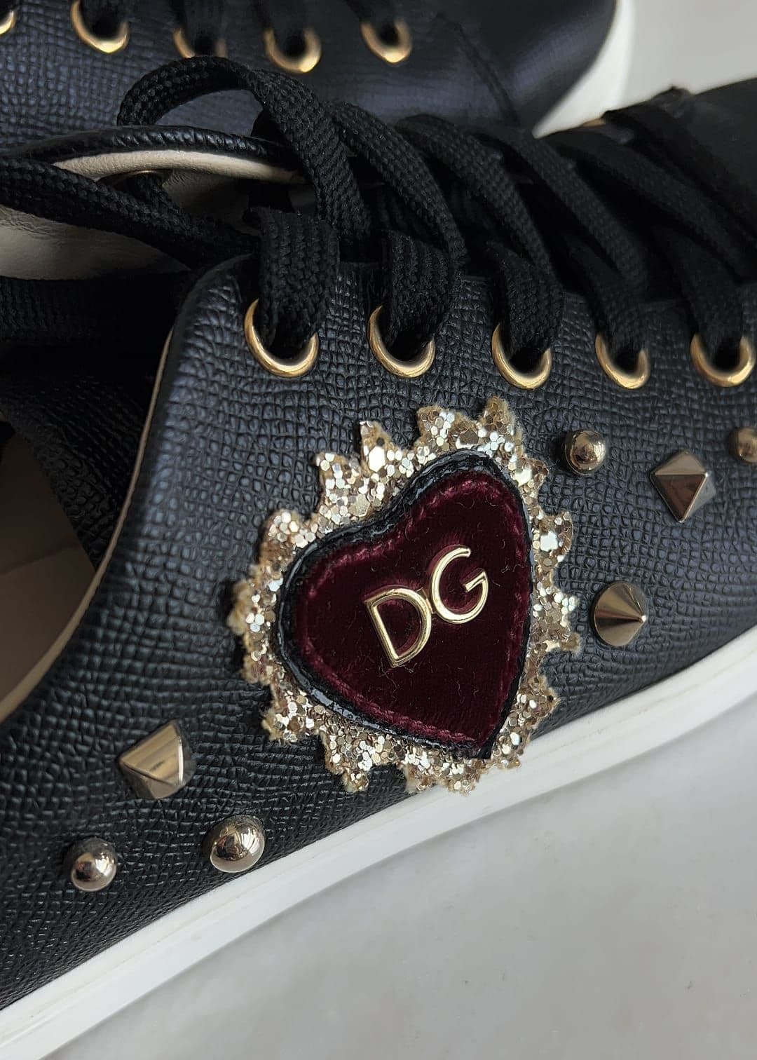 Dolce & Gabbana black leather sneakers thumbnail 4
