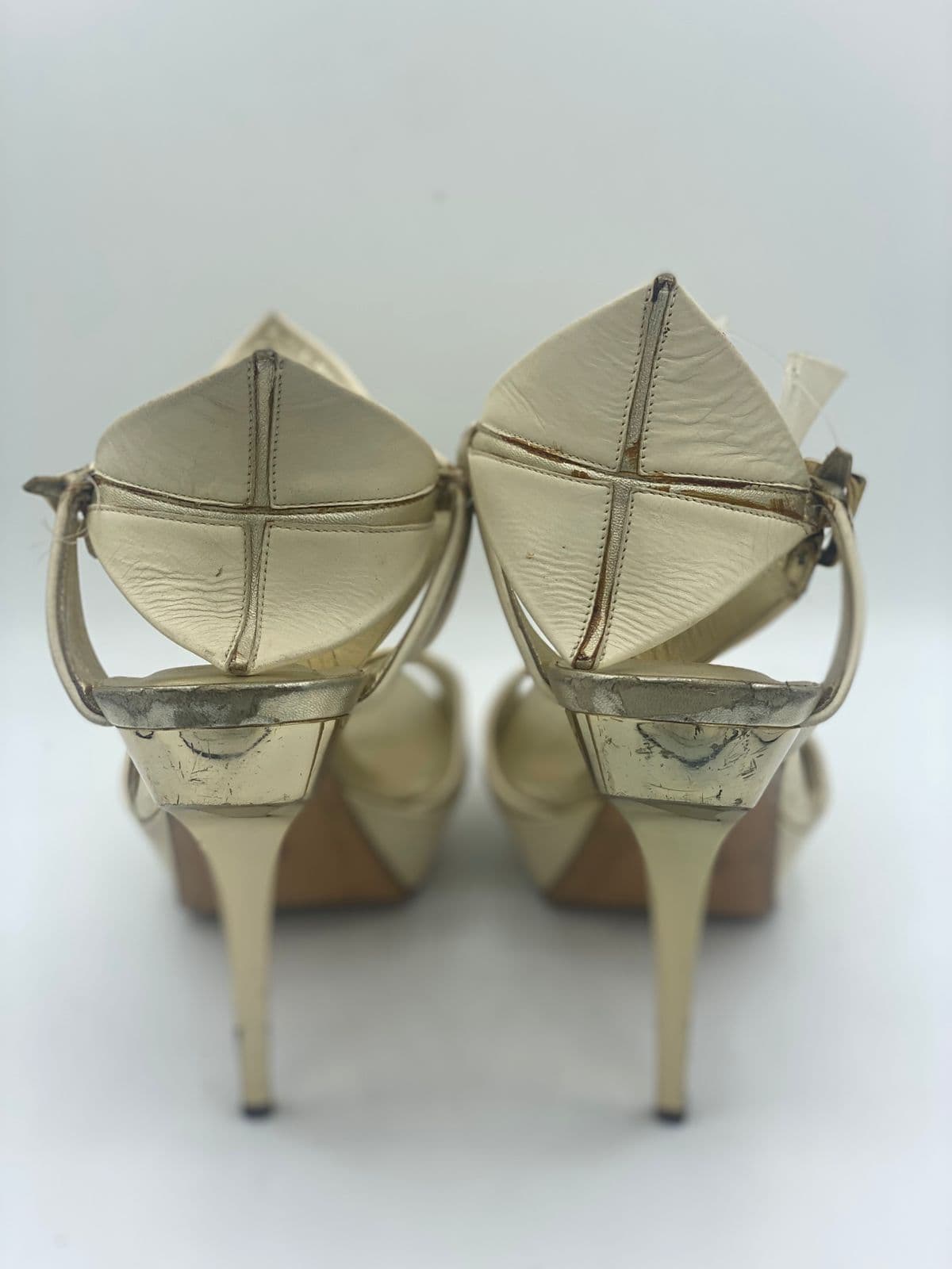 Roger Vivier Cut Out Platform Heels thumbnail 4