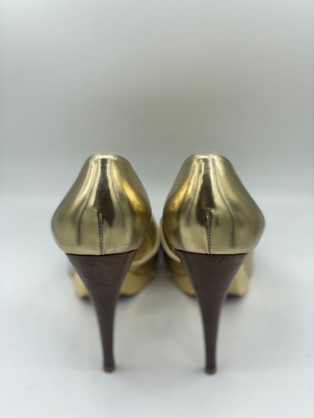 Louis Vuitton Metallic Gold Leather D'orsay Platform Pumps thumbnail 2