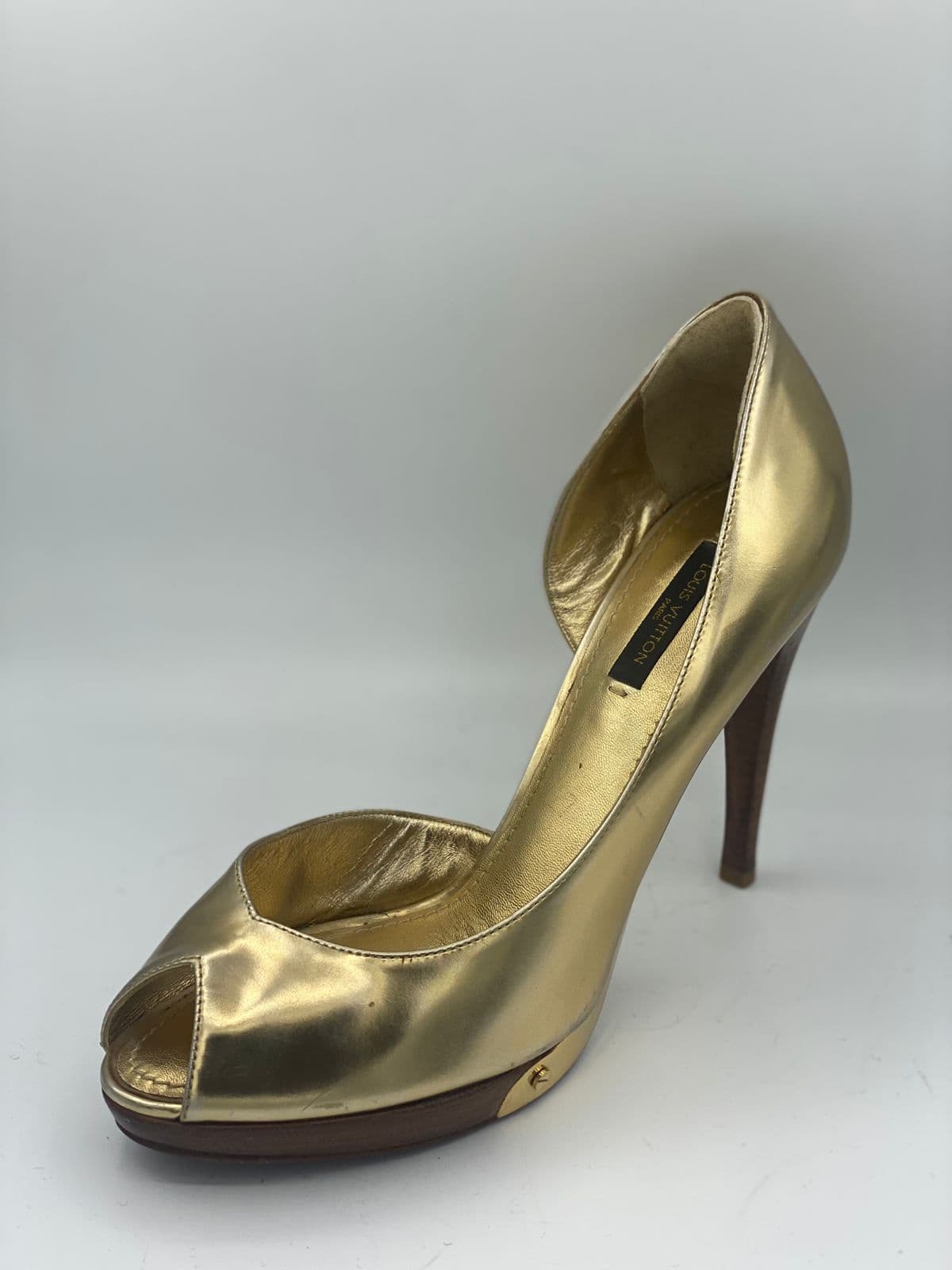 Louis Vuitton Metallic Gold Leather D'orsay Platform Pumps thumbnail 4