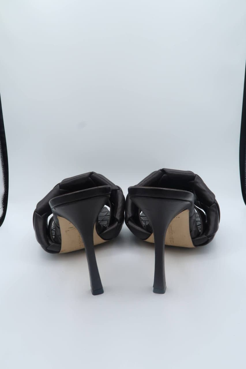 Bottega Veneta
Black Leather Sandals thumbnail 2