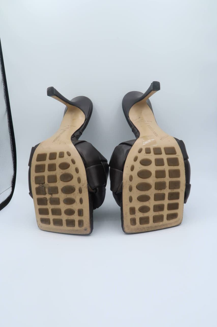 Bottega Veneta
Black Leather Sandals thumbnail 3
