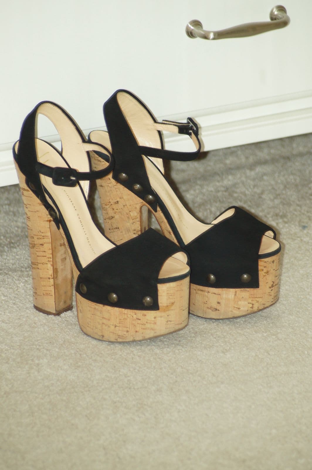 Giuseppe Zanotti black leather sandals thumbnail 2