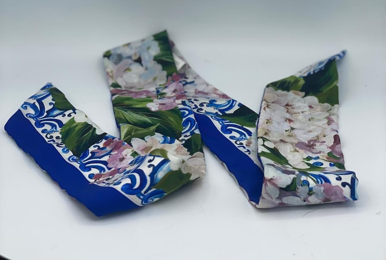Dolce & Gabbana silk scarf thumbnail 3