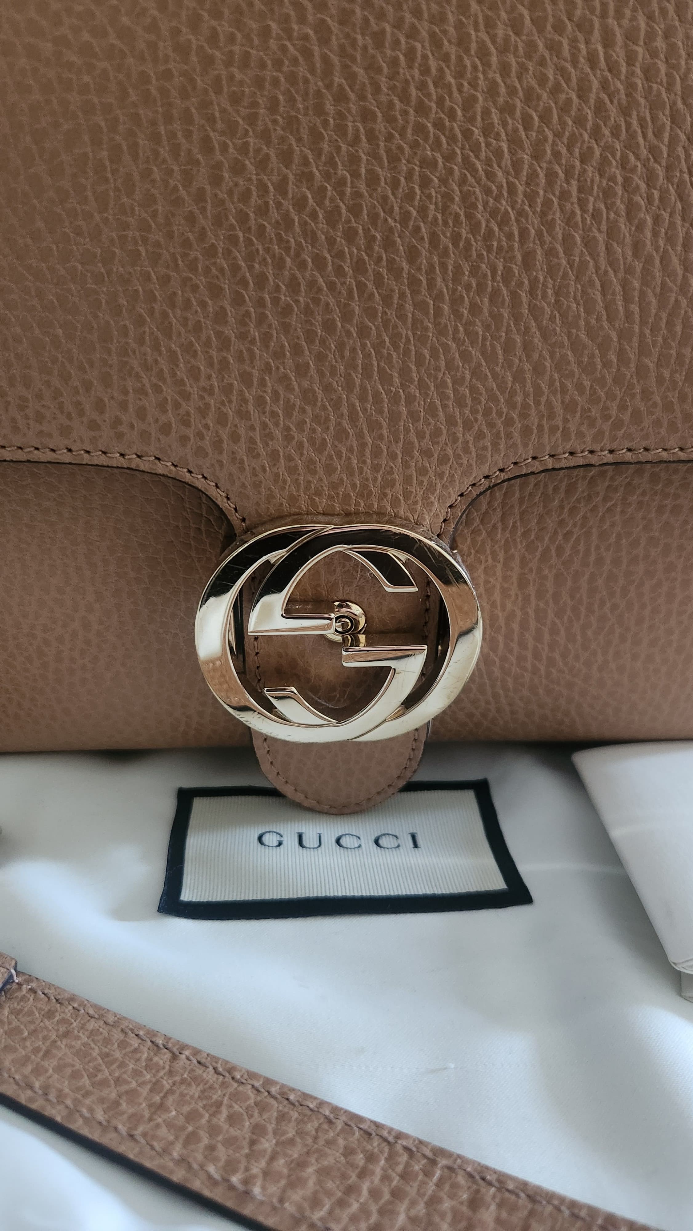 Handbag thumbnail 3