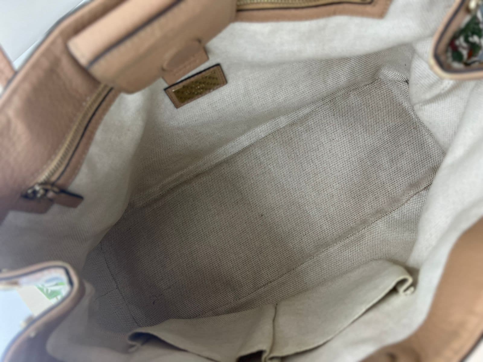 Gucci Tote Bag thumbnail 4