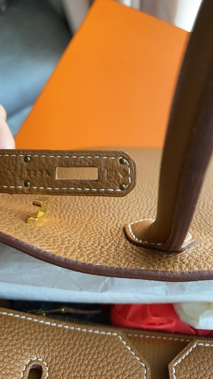 Hermes Leather Birkin 40 Bag thumbnail 5
