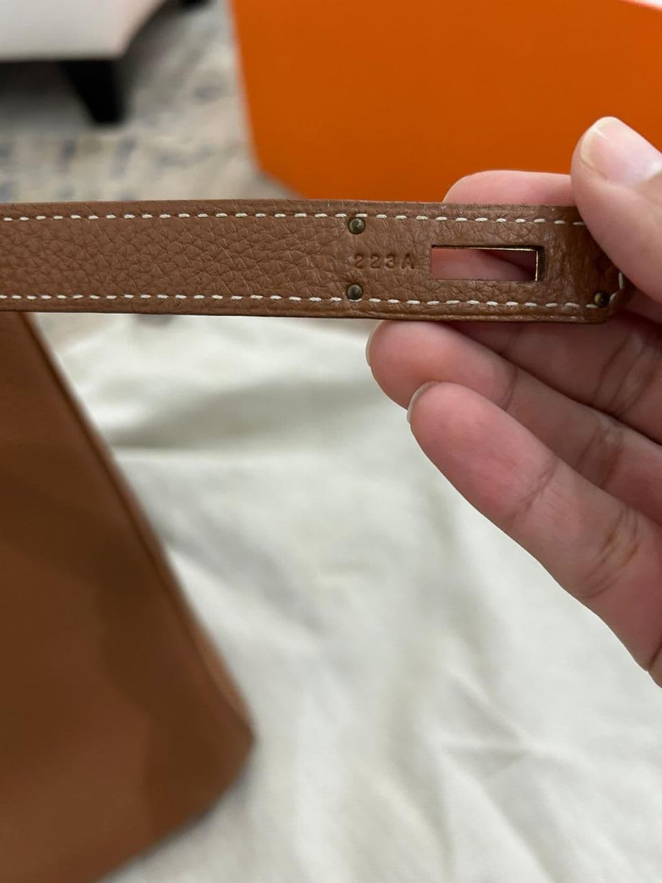 Hermes Leather Birkin 40 Bag thumbnail 6