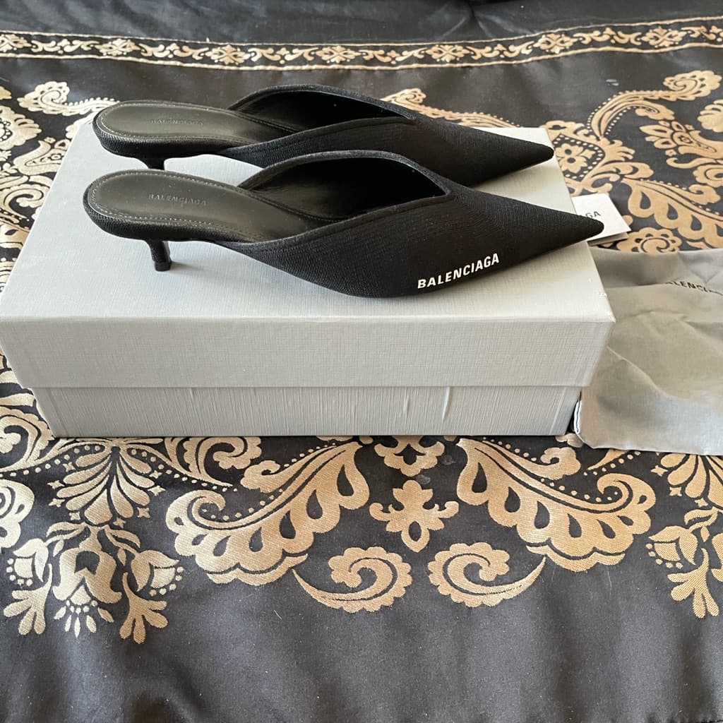 Balenciaga Knit Knit Heeles Mule
