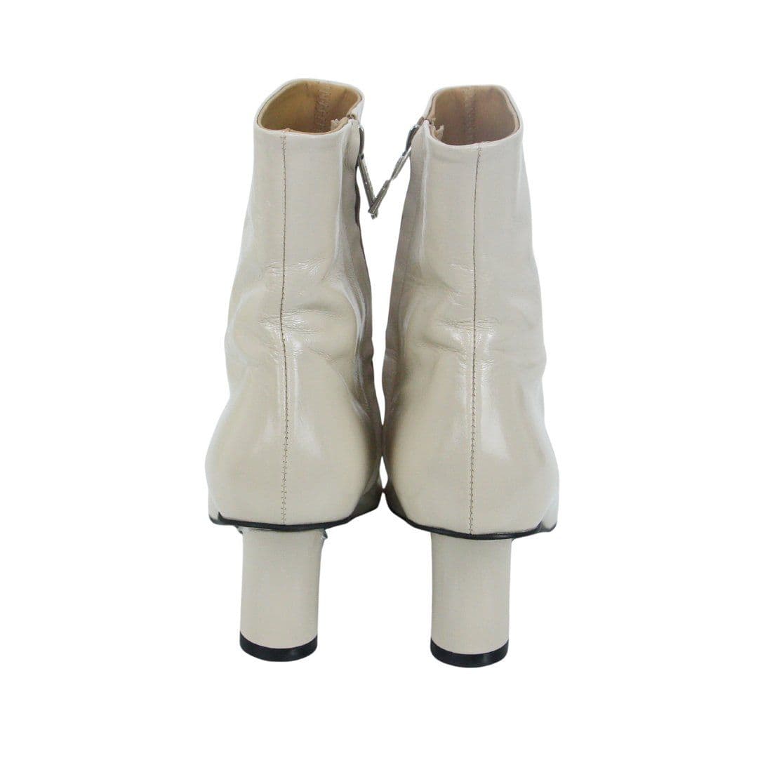 Shoes by Reike Nen thumbnail 2