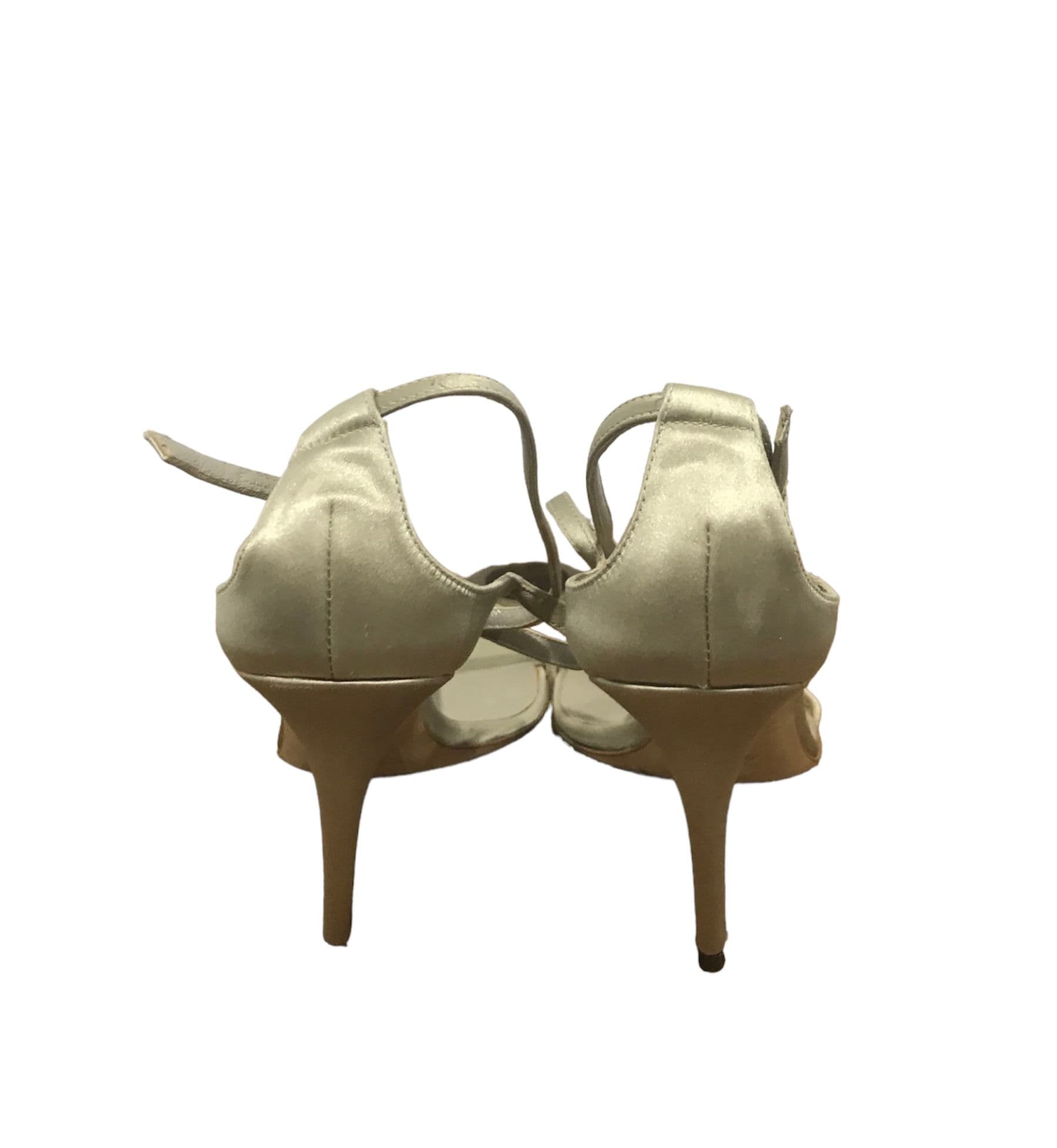 Shoes by Gucci thumbnail 3