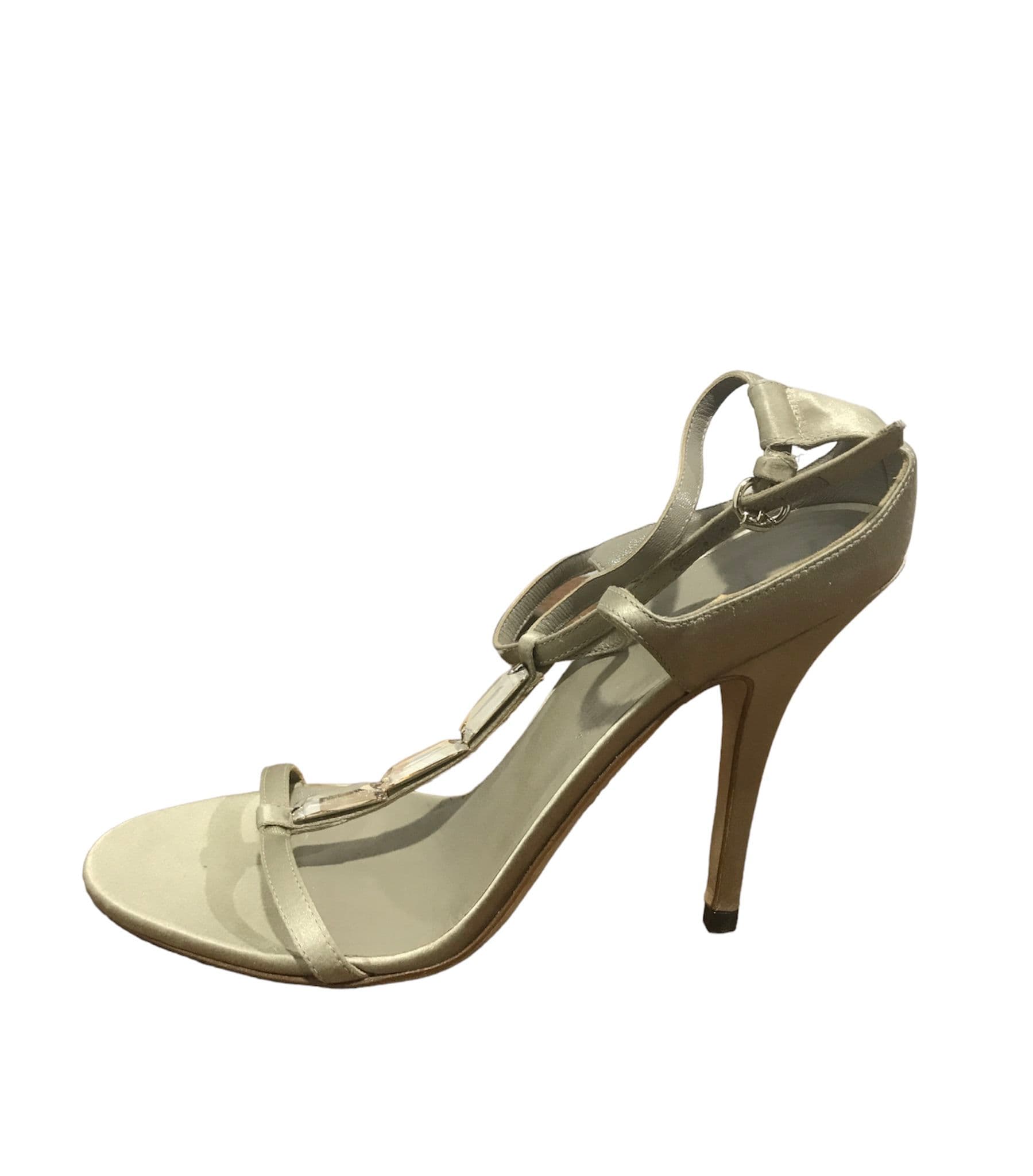Shoes by Gucci thumbnail 4