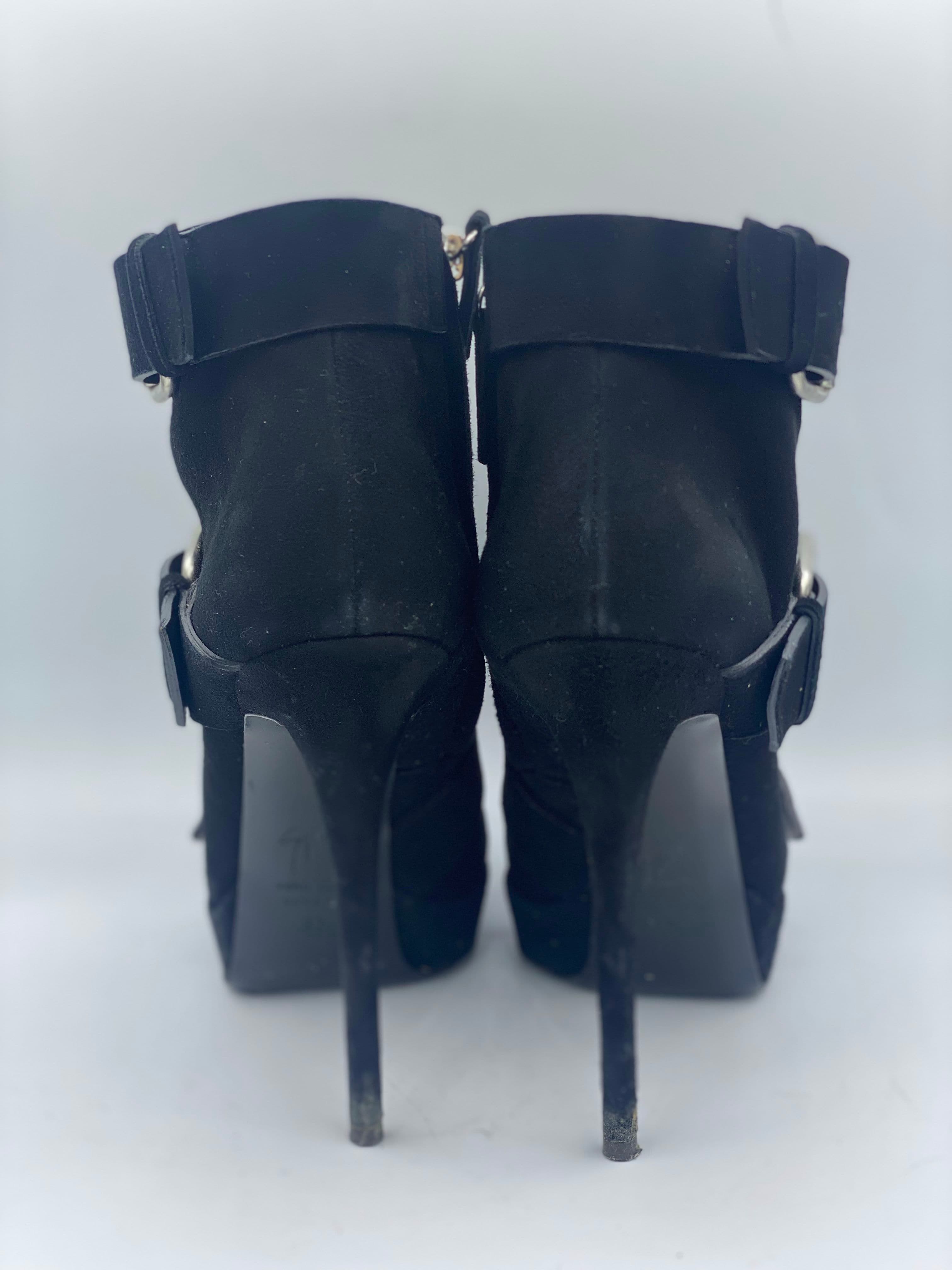 Giuseppe Zanotti Black Suede Boots thumbnail 3
