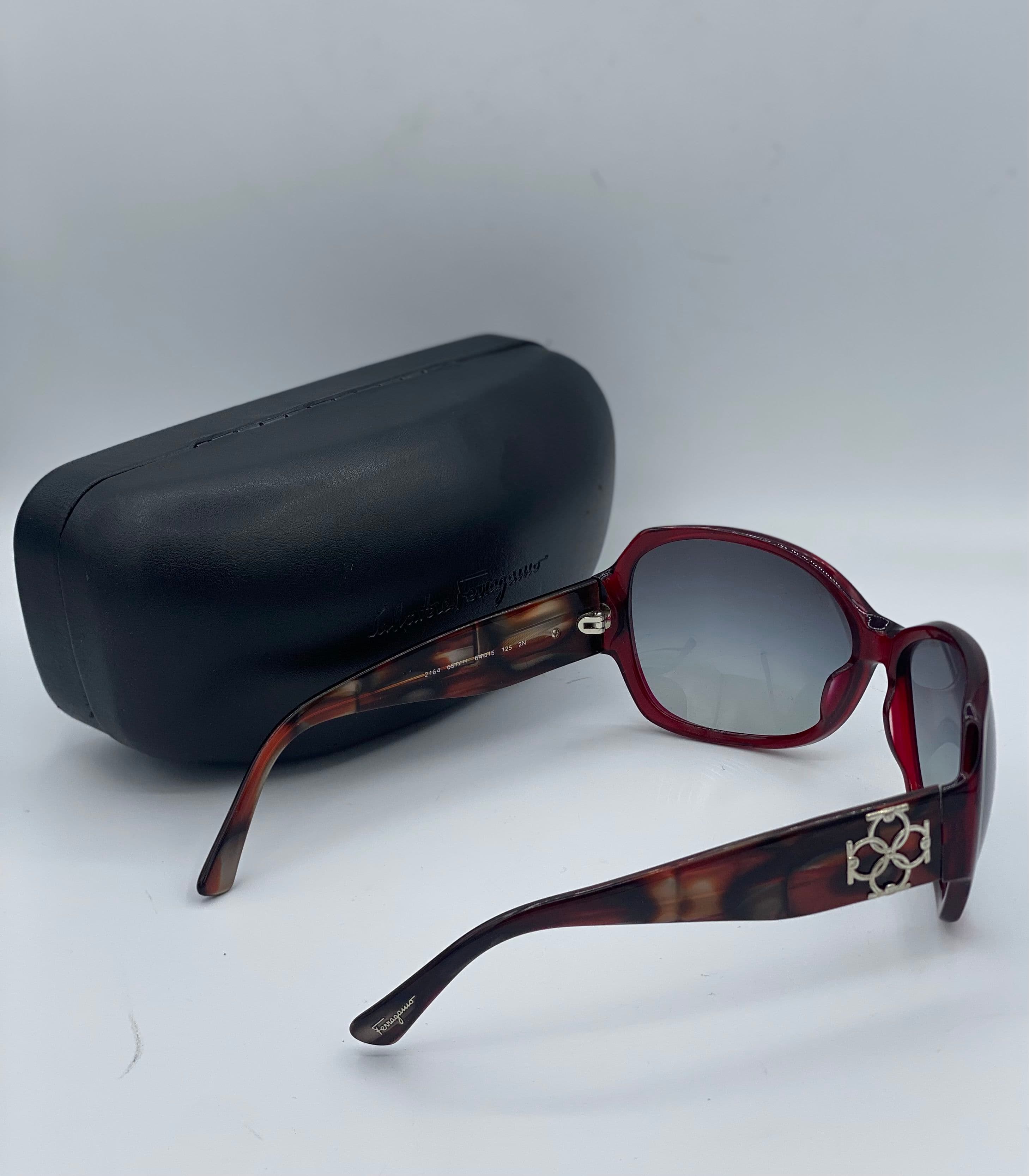 Salvatore Ferragamo sunglasses thumbnail 2