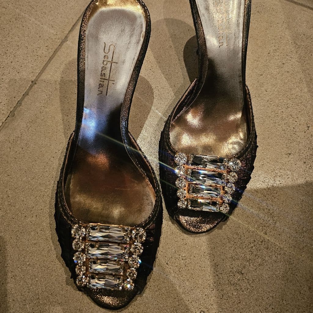 Size 37.5