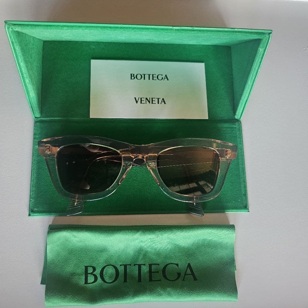 Bottega Veneta