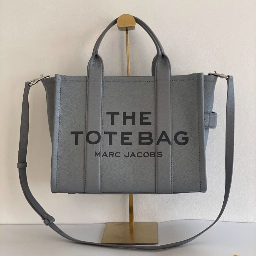 Marc Jacobs
The Medium Tote bag